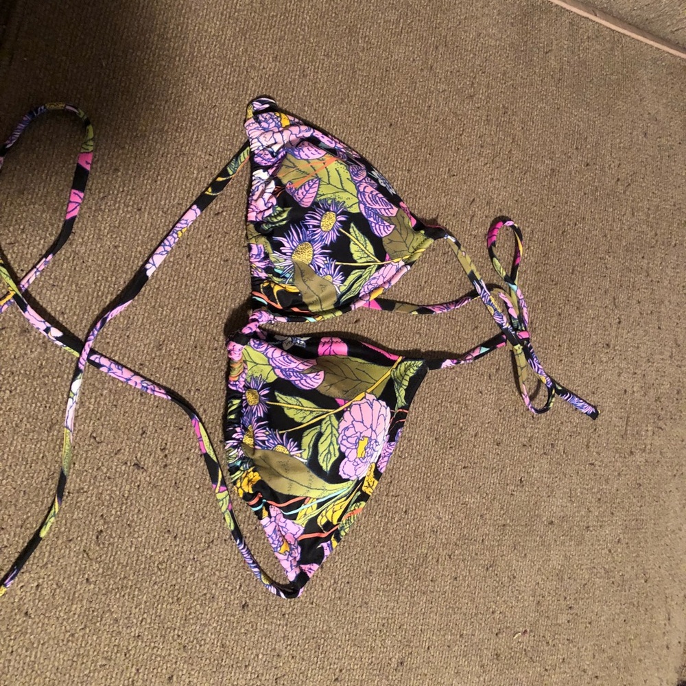 Victoria secret bikini top